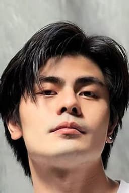 Patcharapon Santiporn